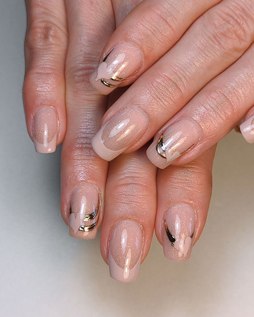 pose_courte_polygel_mnails